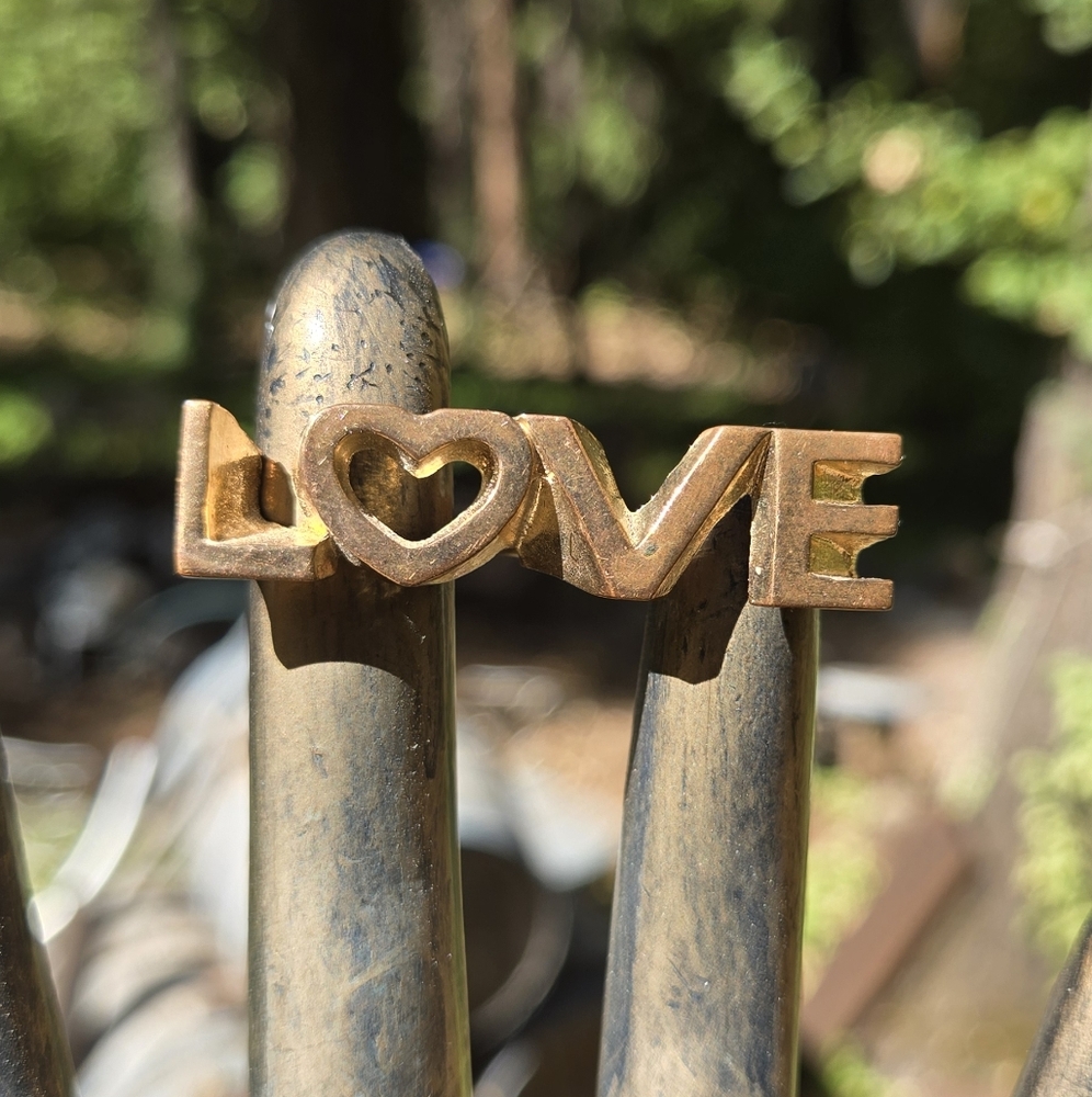 H&M Gold Love Ring Sz8.75 - Picture 2 of 5